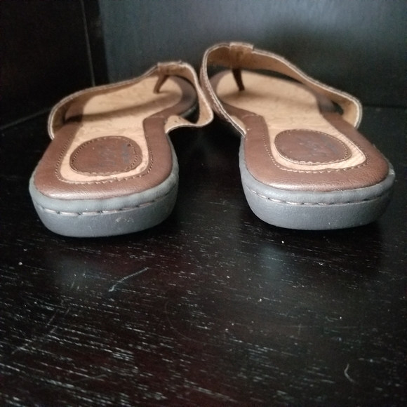 B O C  Born Concept Brown Sandals - Picture 6 of 8